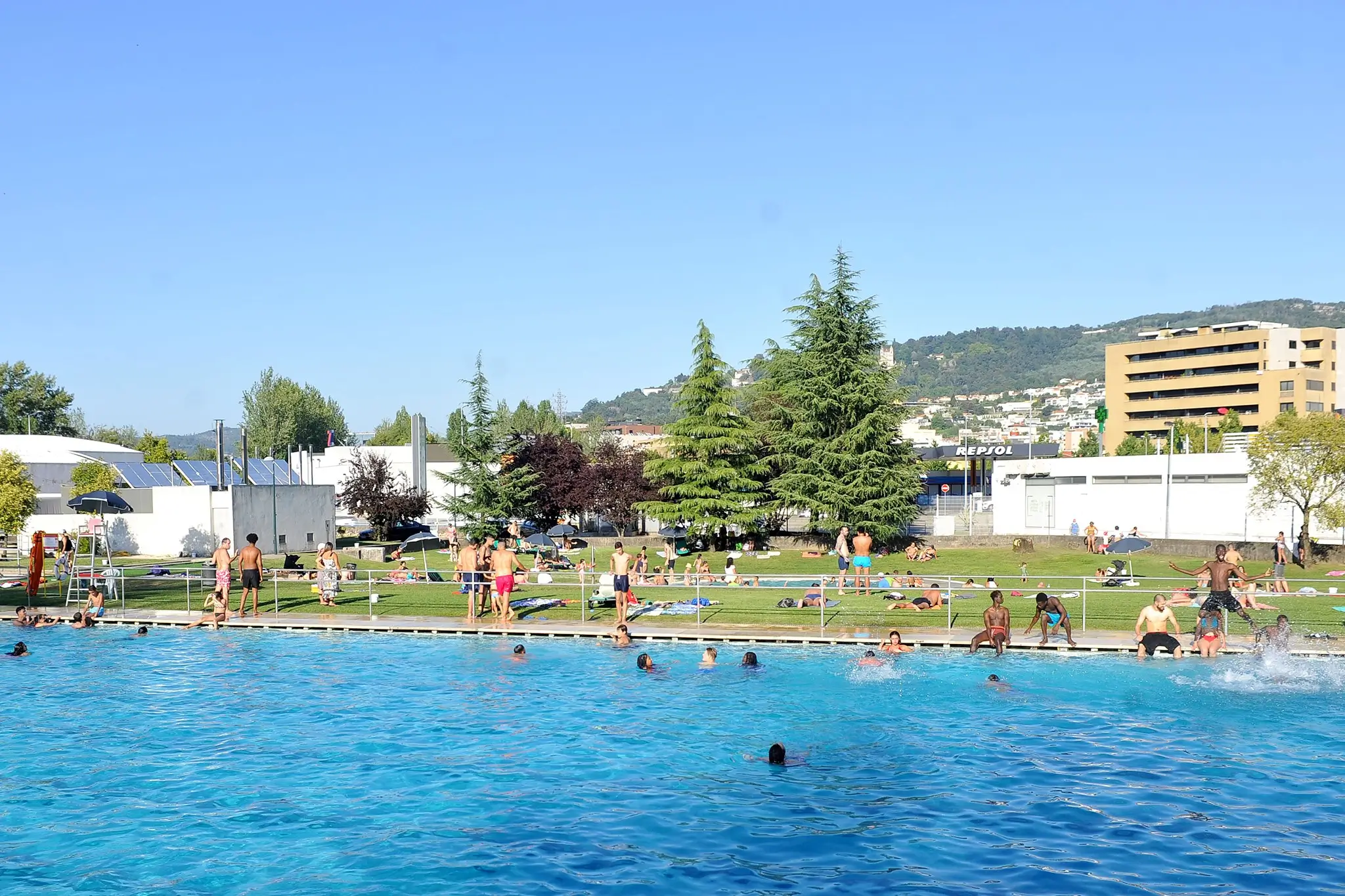 Complexo de Piscinas Municipais da Rodovia