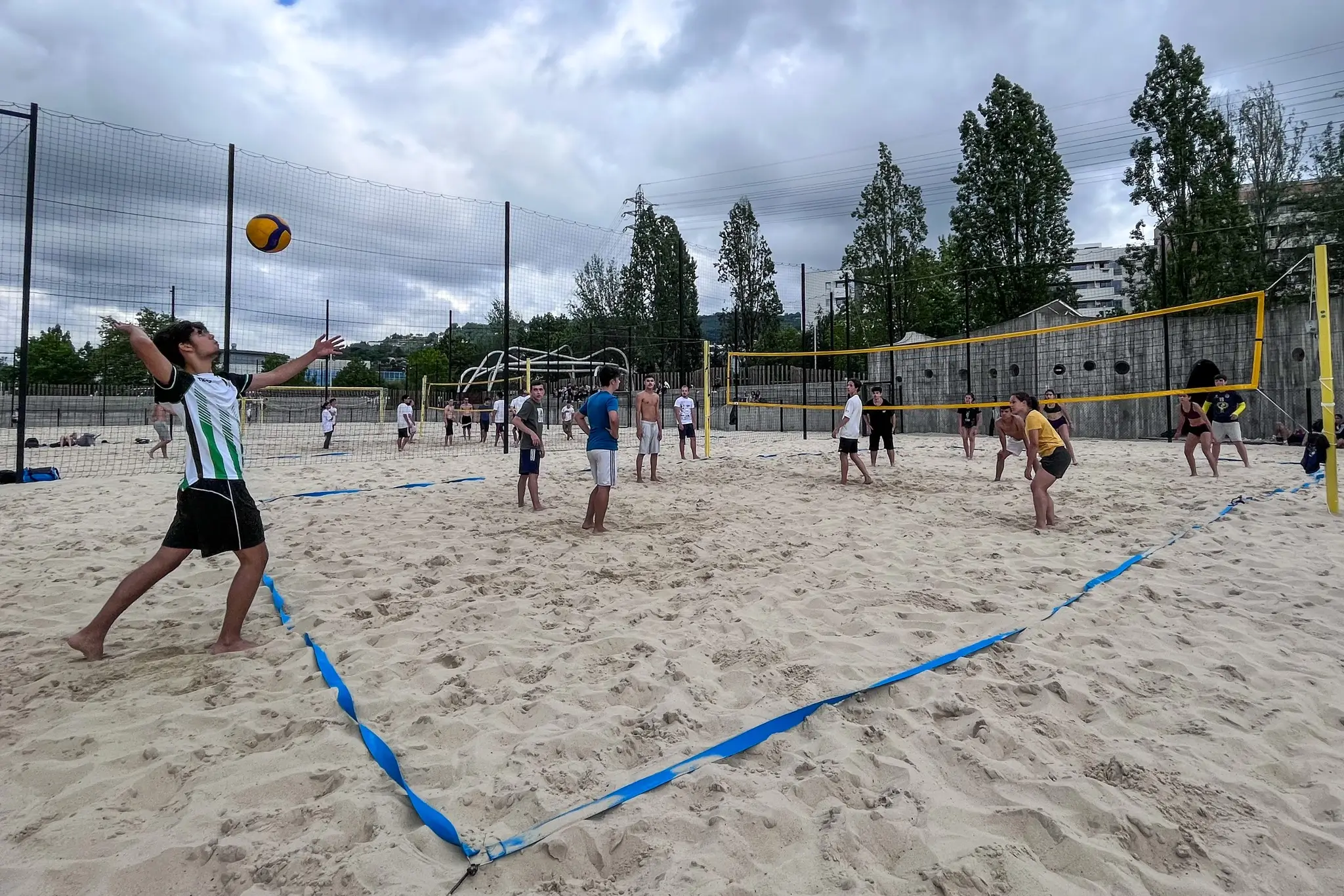 Campos de Voleibol de Praia do Complexo Desportivo da Rodovia