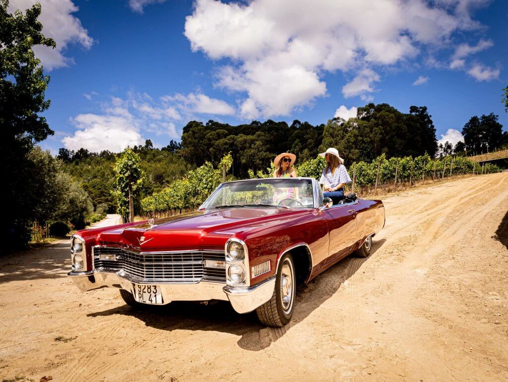Transfer com Carros Clássicos