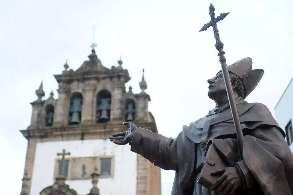 Estátua de D. Frei Bartolomeu dos Mártires