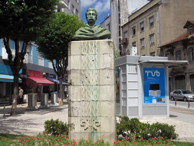 Busto de João Penha